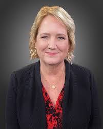 Maura Daly's Instagram, Twitter & Facebook