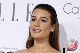 Giliran aktor Broadway tuding Lea Michele sebagai "mimpi buruk"
