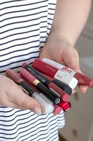 Wenn sich auf der kuppe ein heller film gebildet puder ist etwa sechs jahre lang haltbar. Meine Favoriten Langhaltender Lippenstift Fur Hochzeiten Co Innenaussen