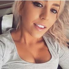 Email Address of @kristyamitylee Instagram Influencer Profile