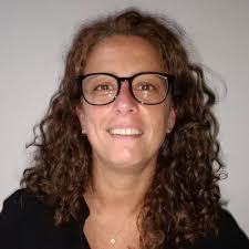 Laura Spinelli (@LauriSpinelli)