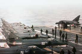 L histoire des porte avions colsbleus fr le magazine de la. Foch Porte Avions Wikiwand