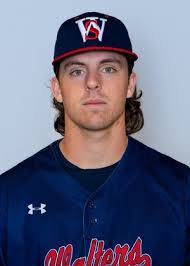 Ethan Sutton's Instagram, Twitter & Facebook