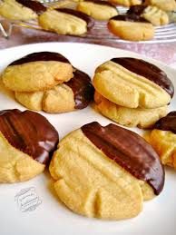 Sables Chocolat Cannelle En Patte De Chat Recette Recette Sable Chocolat Recette Petit Sable Recette Gateau Noel