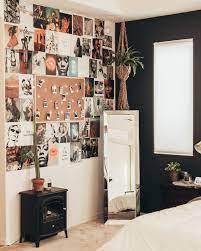 Sebagian orang mungkin masih kebingungan dengan bagaimana cara mendekorasi kamar menjadi tampak aesthetic. 8 Tips Dekorasi Kamar Aesthetic Low Budget Yang Instagramable Banget