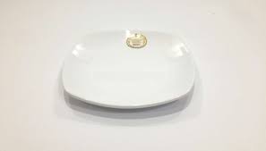 Piring oval putih polos 12′ rp 44.900. Jual P5706 Piring Melamin Kotak Horeka Kecil 6 5 Inc Putih Golden Dragon Terbaru Juni 2021 Blibli