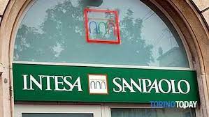 Video sul gruppo sanpaolo come sponsor principale dei ventesimi giochi olimpici invernali (torino 2006), costituito da una parte introduttiva sulle olimpiadi invernali e la città di torino, una parte che illustra l'apporto della banca, e a conclusione gli spot pubblicitari creati per l'evento. Offerte Di Lavoro In Intesa Sanpaolo A Torino E Moncalieri