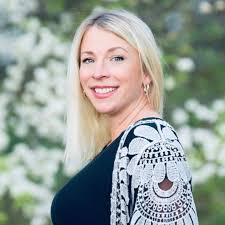 Brianna Foreman's Instagram, Twitter & Facebook