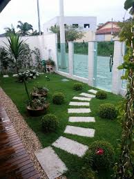 15 Disenos Fascinantes Para Decorar Tu Jardin Senderos De Jardin Jardines Paisajismo De Patio