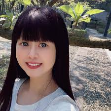 黃大米- 無，才是真輕盈，每個擁有都是瞬間的狂喜，日後沉重的負擔，因為每一個有，都是牽掛，都是放不下，手拿滿了，也就累了