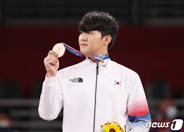 인교돈은 27일 일본 지바 마쿠하리 메세 a홀에서 열린 2020 도쿄올림픽 태권도 남자 80. Vqbj34wnnjun6m
