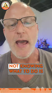 Edward Sambrano's Instagram, Twitter & Facebook