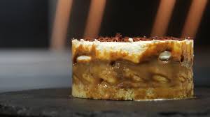 Comment Reussir Le Celebre Banoffee Pie Tarte Banane Caramel Decouvrez Tout Dans Cette Video Plus De Envie De Bien Manger Banoffee Pie Tarte Aux Bananes