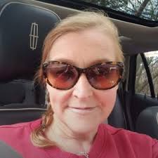 Nicole Caster (@nicolecaster_)