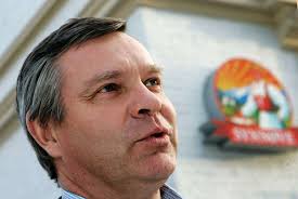 Dronningens nevø må i fengsel etter meierikonkurs