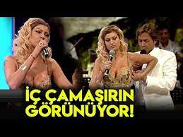 Check spelling or type a new query. Popstar Mehtap Giydigi Elbisenin Dekoltesi Armagan Caglayan In Diline Dustu Youtube