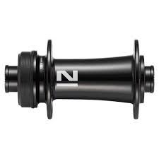 Some people say the hi lo's are rebranded dt swiss hubs, others say novatec hubs. Novatec D791sb A Cl 12 Superlight 4 In 1 Front Hub Centerlock 12x100mm 28 Spoke Holes Black