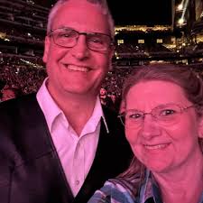 Melinda Sheets and Scott Sheets' Wedding Website