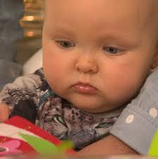 Samuel (9 mnd.) gjør som Clinton