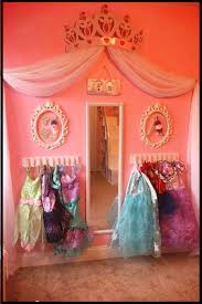 Toddler Girl Bedroom Themes And Ideas Cute Princess Toddler Girl Bedroom Ideas Bedroom Ideas F Baby Room Themes Disney Princess Bedroom Toddler Bedroom Girl