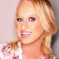 Alyson Crawford's Instagram, Twitter & Facebook