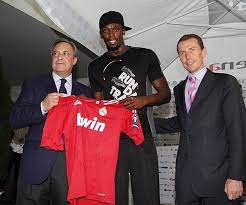 2,935 likes · 7 talking about this. Red Real Madrid Third Kit 11 12 Champions League Jersey 2011 2012 Football Kit News