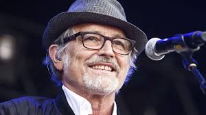 Velkommen tilbage efter 11 år: Seks stjerner til Lars H.U.G.