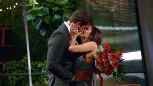 Love Is Blind Are Amber And Barnett Still Together After Netflix S Show