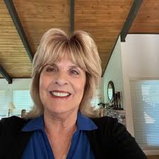 An ex-NFL player died in custody. His grieving family demands to know what  happened