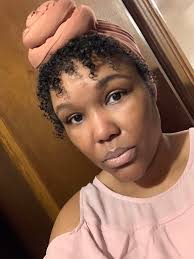 This all-black penguin could be the rarest in the world. #Dynasties