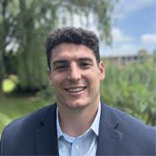 I'm happy to share that I've officially started my new role as a Sales  Development Representative at CheckedUp! This opportunity allows me to  combine two things I'm incredibly passionate about —… |