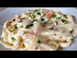 Pasta Fetuchini Alfredo Con Camarones Para San Valentin Receta Facil Iris Angelic Youtube In 2020 Food Alfredo Pasta Alfredo