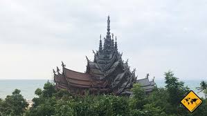 The sanctuary of truth is the brainchild of thai millionaire businessman, lek viriyaphant. Sanctuary Of Truth Temple Pattaya Holzkunstwerk Der Superlative