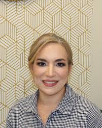 One of the greatest joys of life is doing what you love ❤️ Thank you very  much, Ms Daisy Elizondo, for coming today, I really enjoyed your company 😄  She was looking