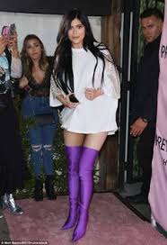 Having foliage that persists and remains green throughout the year. 900 Kardashian Ideas In 2021 Kardashian Kardashian Style Kim Kardashian Style