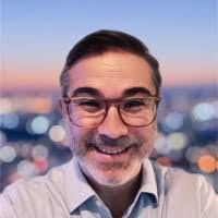 Pablo Casiano's Instagram, Twitter & Facebook