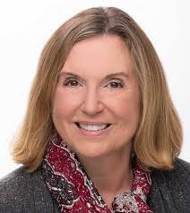 Lori Clyburn's Instagram, Twitter & Facebook