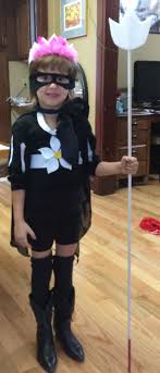 The Princess In Black By Shannon Hale And Dean Hale Illustrated Leuyen Pham Halloween Princess Black Costume Kids Costumes
