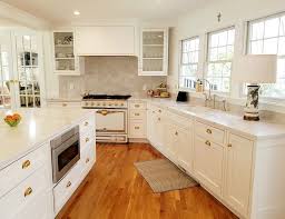 White is always in style, regardless if you have a slick modern kitchen or relaxed country style. 5 Classic Kitchen Combos Cabinets Hardware Lighting Laurel Home