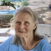 Lynette Crowley's Instagram, Twitter & Facebook