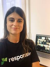 This year I took a career leap and joined a new company as Sales Leader! It  was very sad to leave my old team; but after a little over a month at