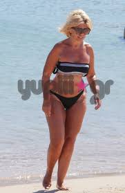 Maybe you would like to learn more about one of these? Zhna Koytselinh Celebrities Eidhseis Yupiii Gr