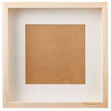 Die genaue materialliste hängt davon ab, wie groß das bild ist, für das der rahmen angefertigt wird, und wie groß und breit der eine andere möglichkeit ist, ringschrauben in die leiste zu drehen und als aufhänger ein stück schnur daran festzuknoten. 3d Bilderrahmen Aus Holz Mit Scheibe Online Kaufen Buttinette Bastelshop