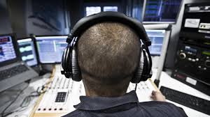 La même est une chanson populaire par maître gims & vianney | crée tes propres vidéos tiktok avec la chanson la même et explore 130 vidéos réalisées par des créateurs nouveaux et populaires. Decouvrez Les Trois Chansons Les Plus Diffusees A La Radio En France En 2018