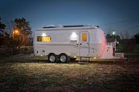 Camper Trailers Legacy Elite Ii Used Travel Trailers Travel Trailers For Sale Camper Trailer For Sale