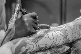 Causes And Signs Of Infected Tattoo Healthtostyle