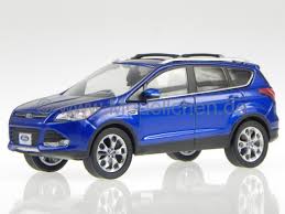 Unser test zum ford kuga ist in kapitel unterteilt, die per sprungmarken erreicht werden können: Ford Escape Kuga 2013 Blau Modellauto 86025 Greenlight 1 43