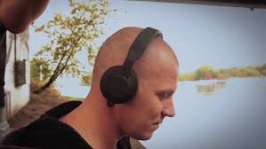 Run Thomas Lizzara feat. Steven Coulter and Paul Klatt