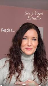 Último mes del año. Una época donde nuestra vorágine mental es capaz de  llevarnos por cualquier lado activando toda clase de emociones entre ellas  los miedos.... Y el miedo es una emoción