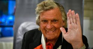 He has a reputation, often parodied in popular culture, as a raconteur. È™oc In Romania Ultimele Imagini Cu Marele Actor Florin Piersic B1 Ro